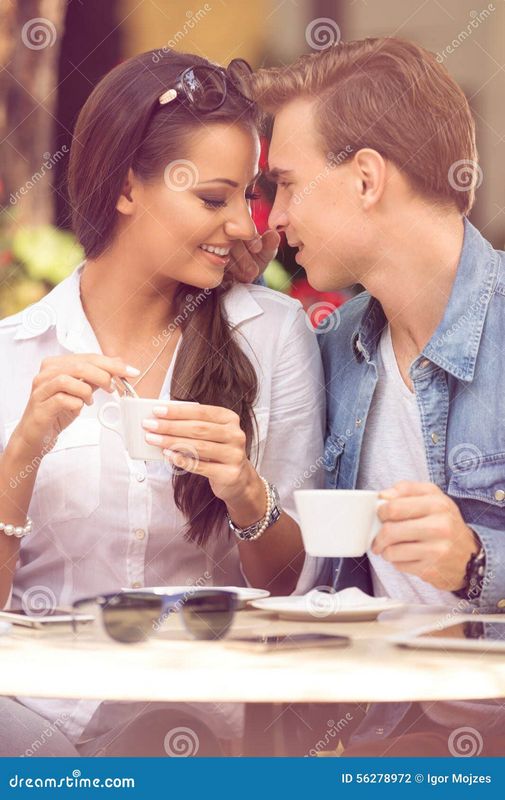 Evadate: A Modern Internet Dating System Evadate: A Modern Internet Dating System